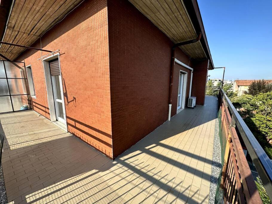 Luce Apartament Cassina de' Pecchi Exteriér fotografie